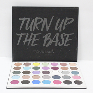 PALETA DE SOMBRAS TURN UP THE BASE